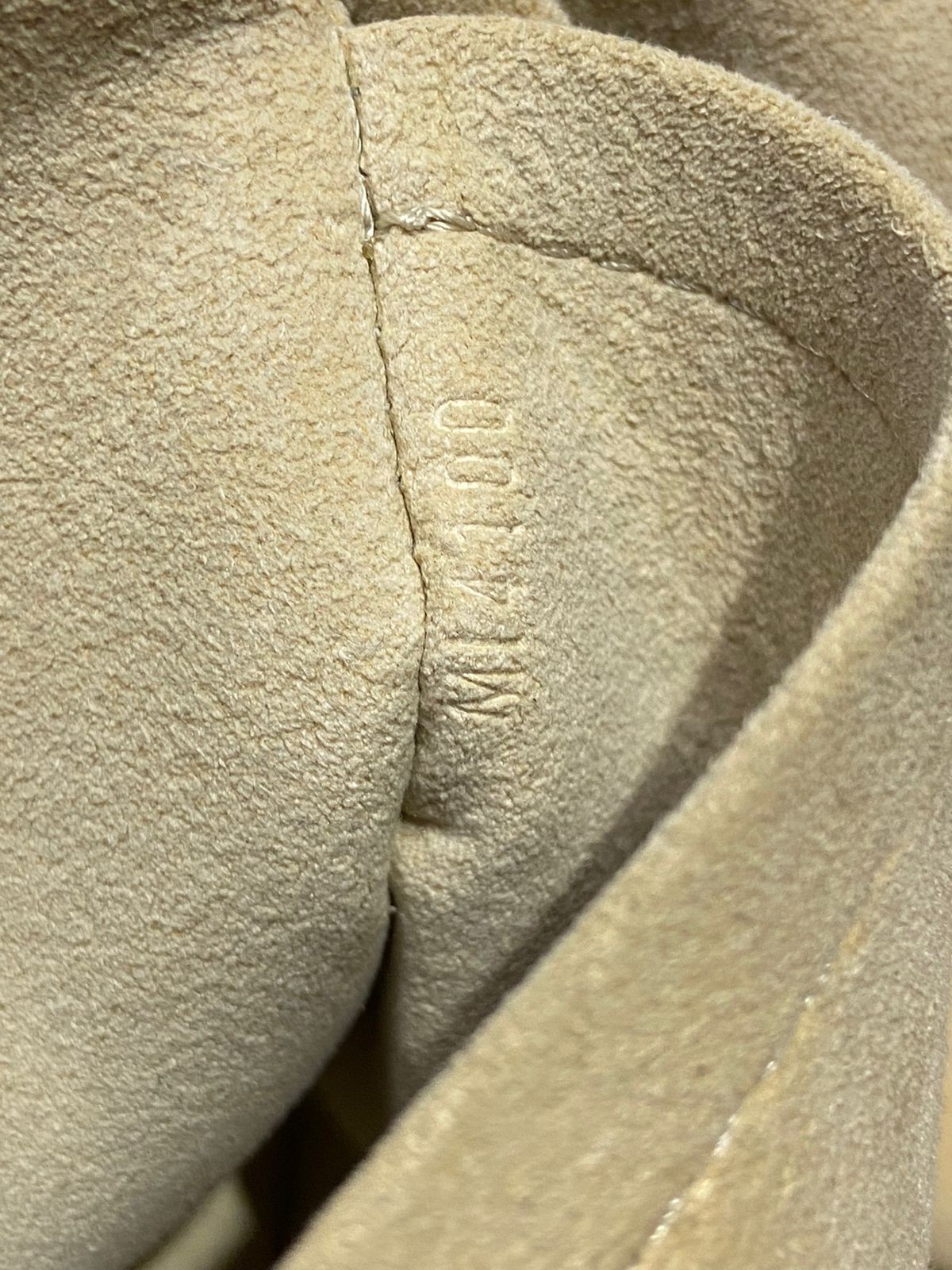 Louis Vuitton (1854) - foto 10 de 10
