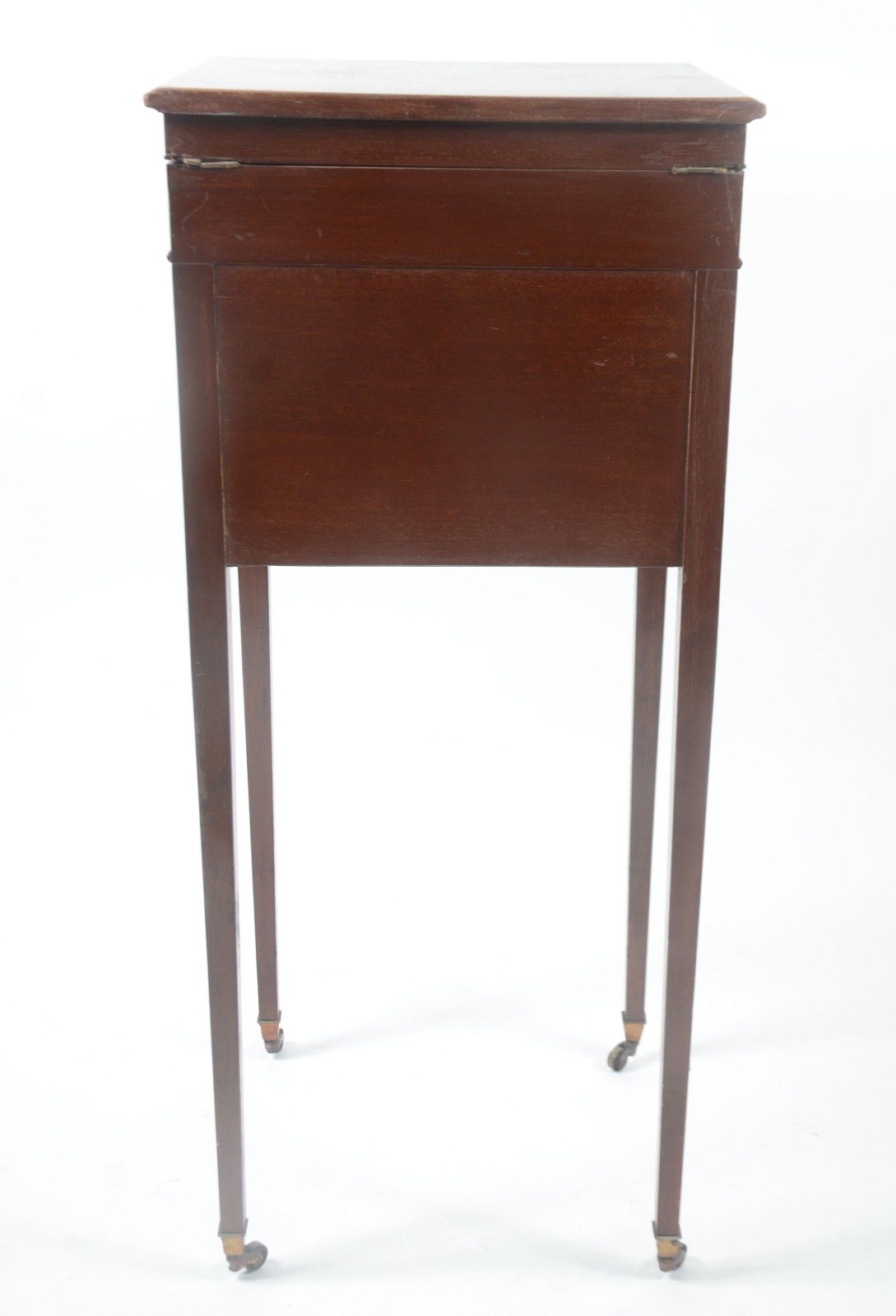 Mesa para costura de madeira nobre, 2 gavetas forradas com feltro... - foto 10 de 11