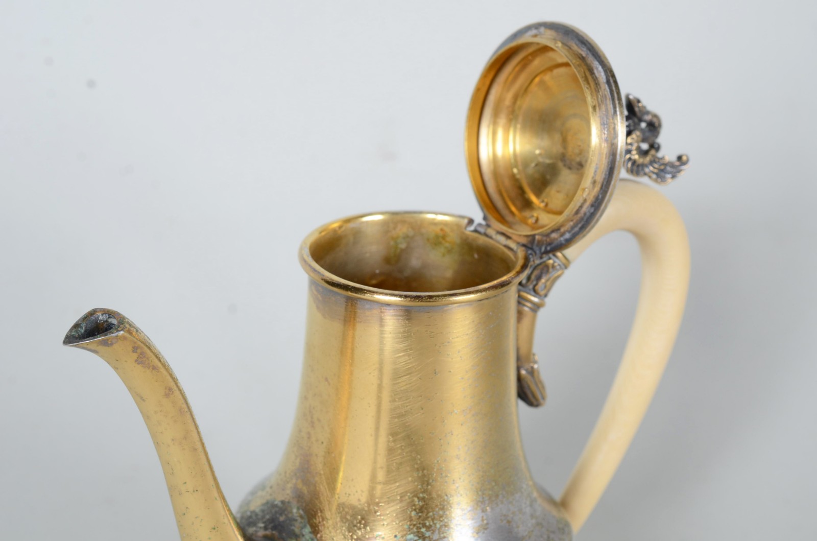 Baixela para chá e café de prata contrastada, com vermeil, composto... - foto 6 de 11