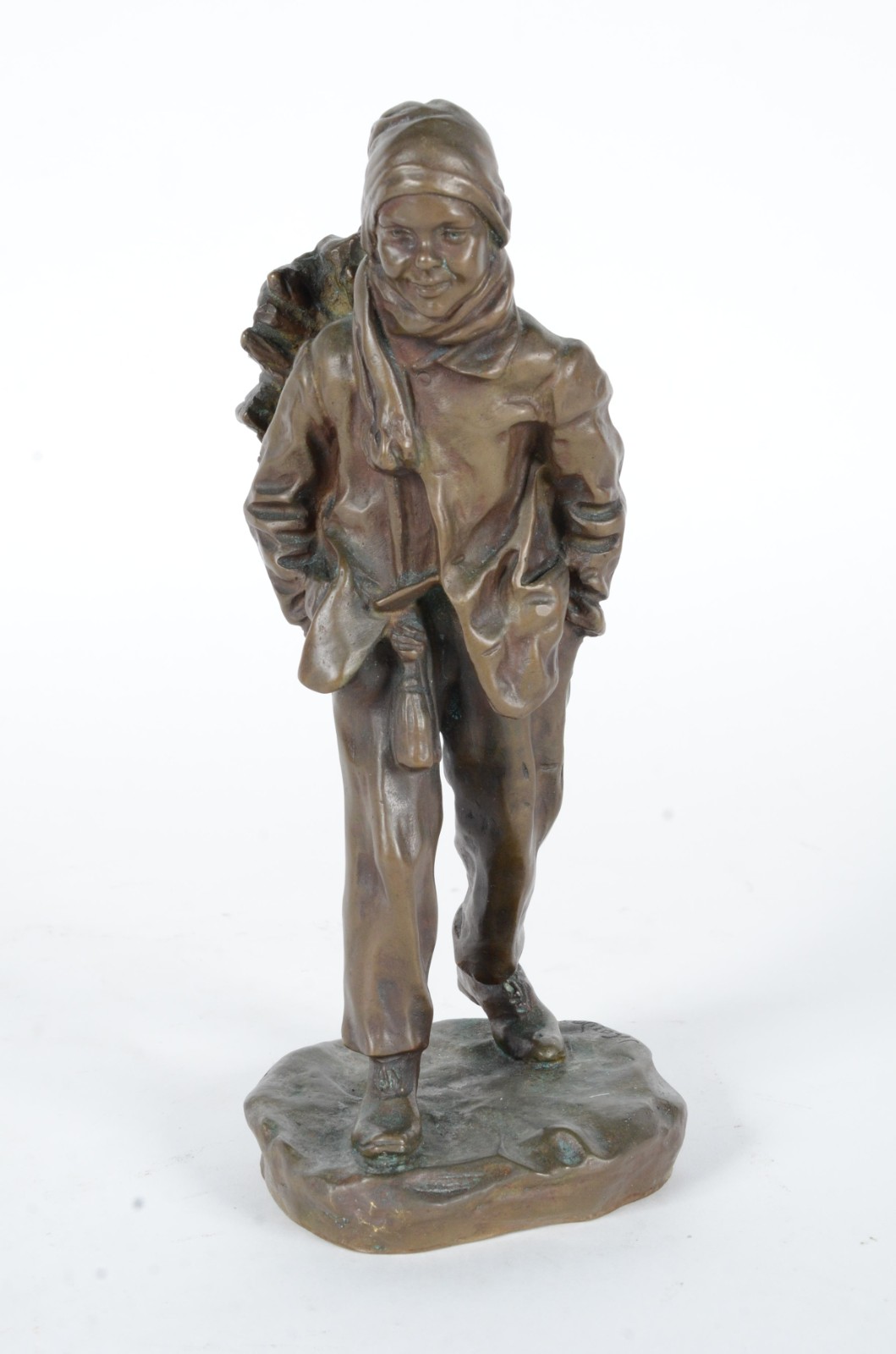 Escultura de bronze representando "peregrino", assinado e com selo da... - foto 2 de 9