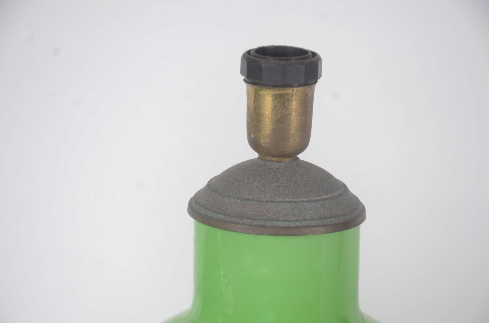 Par de abatjoures de vidro estilo murano na cor verde, bases de... - foto 3 de 4