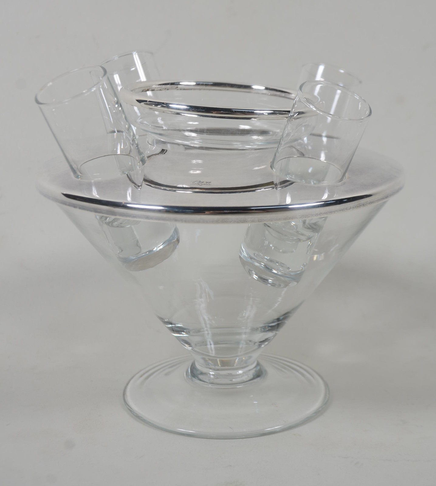 Conjunto de cristal e metal prateado "Riva" para caviar e 4 copinhos... - foto 1 de 8