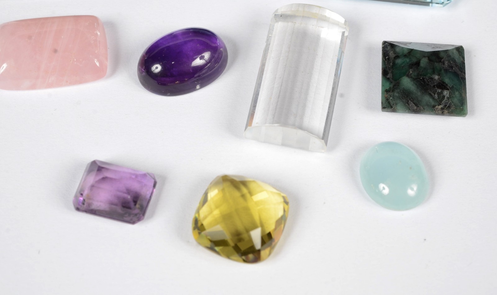 Conjunto composto de: 10 pedras brasileiras naturais lapidadas... - foto 3 de 5