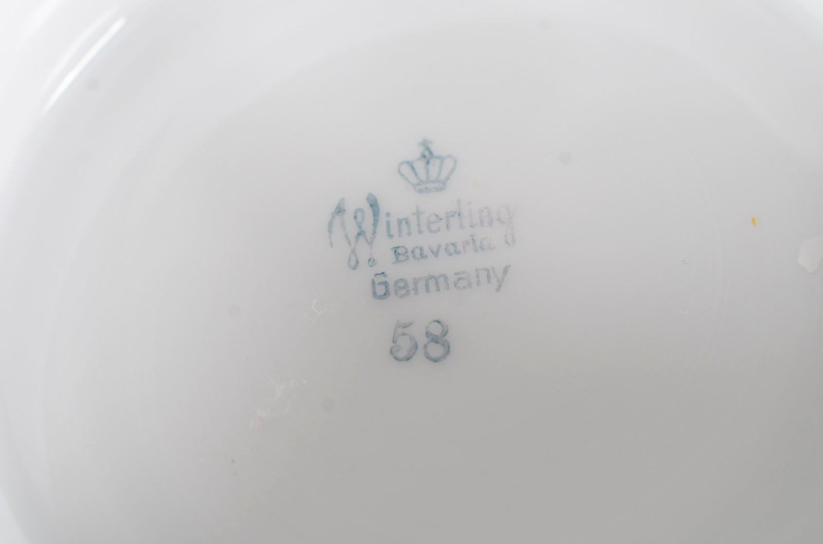 Centro de mesa de porcelana da Bavaria branca, borda com guirlandas... - foto 6 de 6