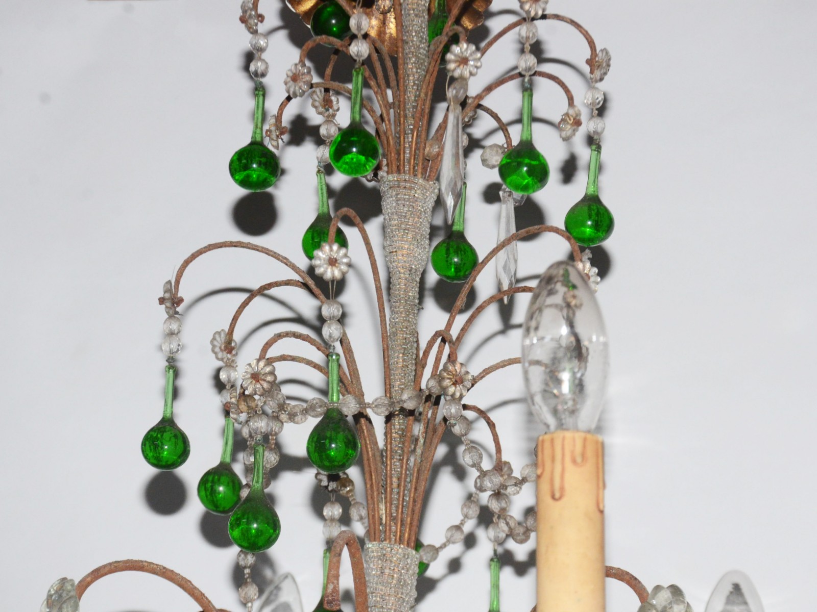 Lustre de metal e vidro para 6 luzes com pingentes na cor verde... - foto 3 de 10