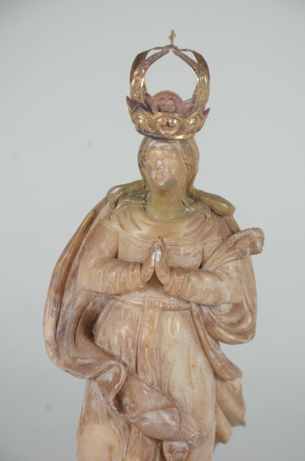 Nossa Senhora - Imagem de pedra sabão com coroa de ouro baixo. Com... - foto 3 de 10