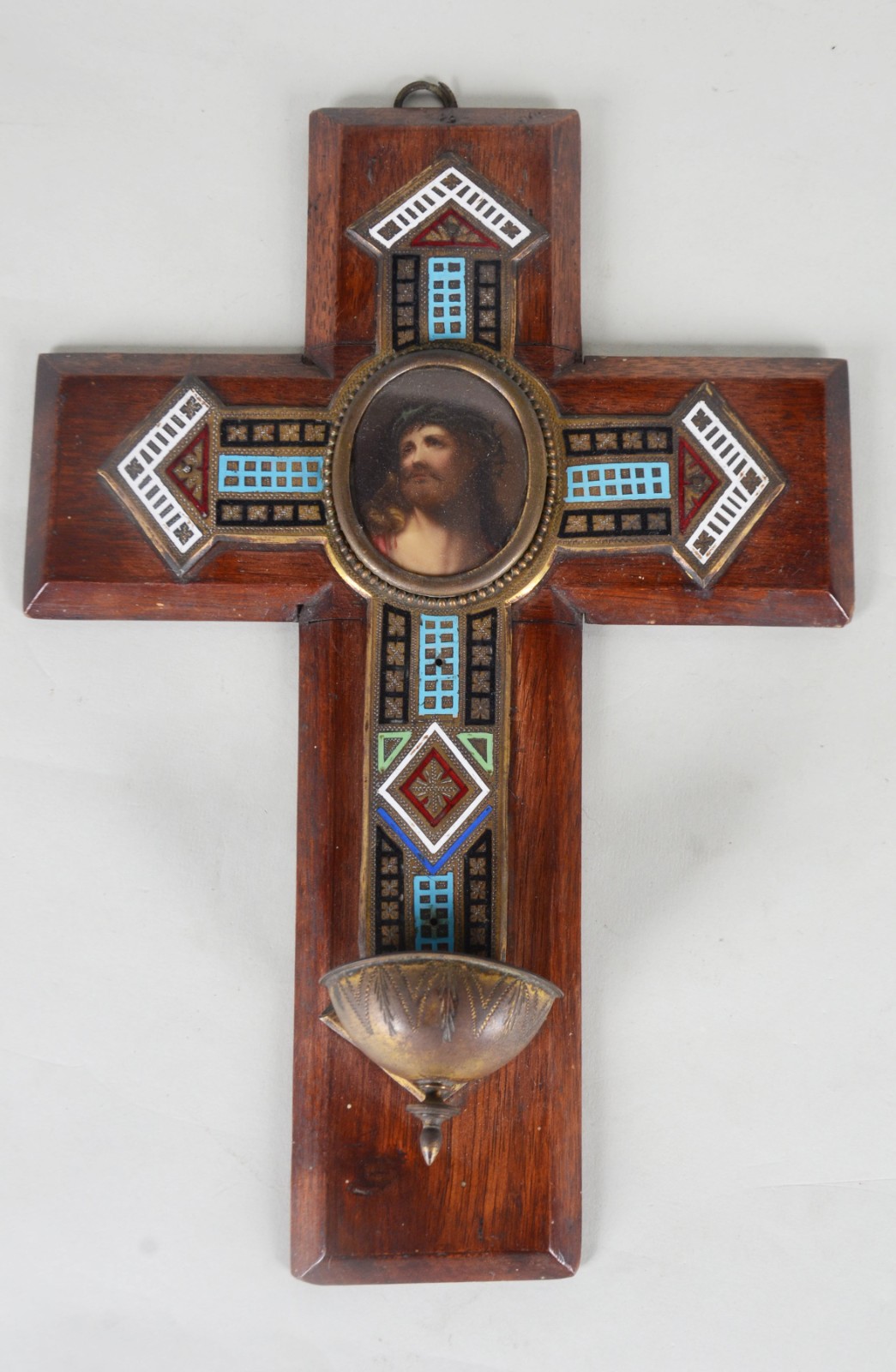 Crucifixo de madeira nobre com metal dourado e policromado, camafeu... - foto 2 de 8