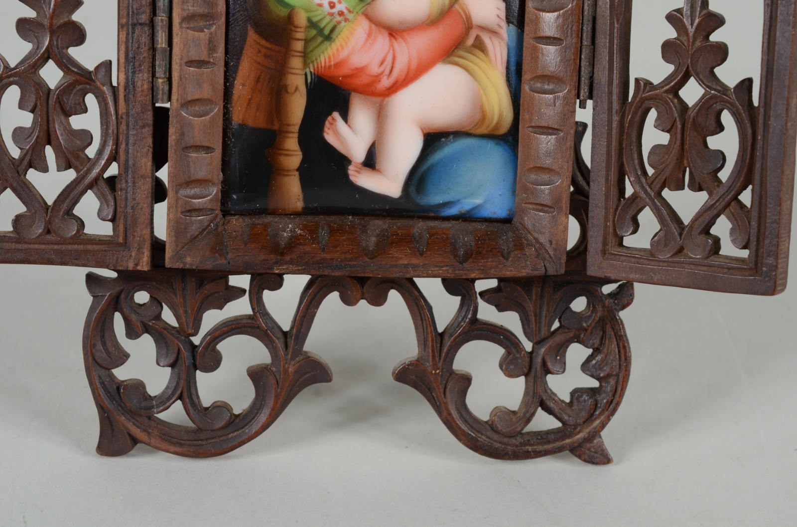 Oratório de viagem - Placa de porcelana decorada com motivo sacro em... - foto 4 de 11