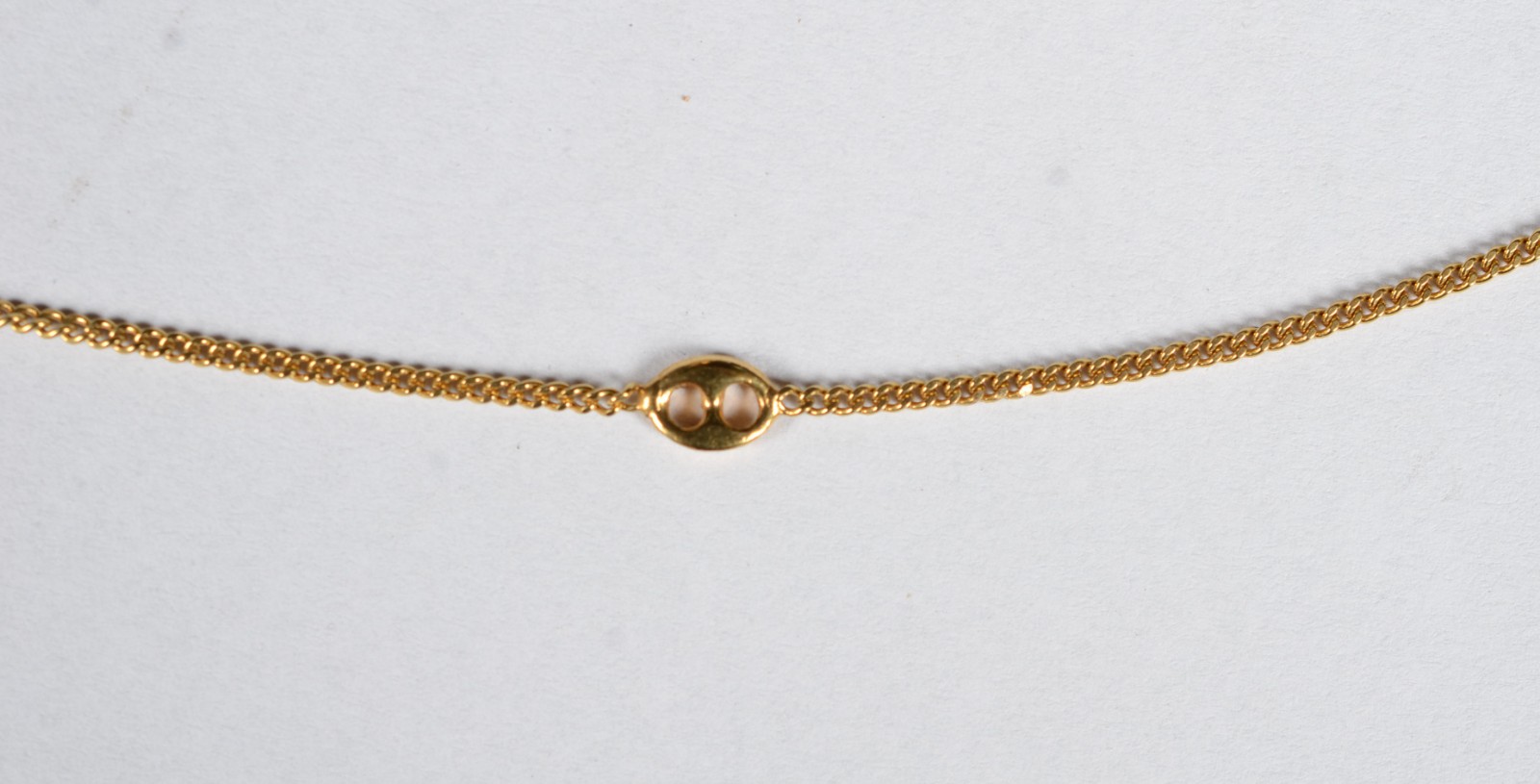 Colar de ouro 18 k. (Por motivos de segurança a peça não se encontra... - foto 3 de 9