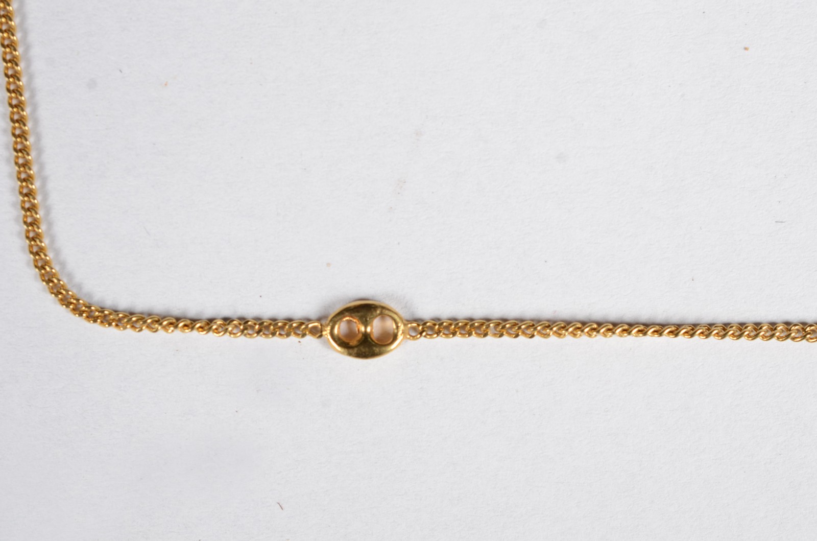 Colar de ouro 18 k. (Por motivos de segurança a peça não se encontra... - foto 4 de 9