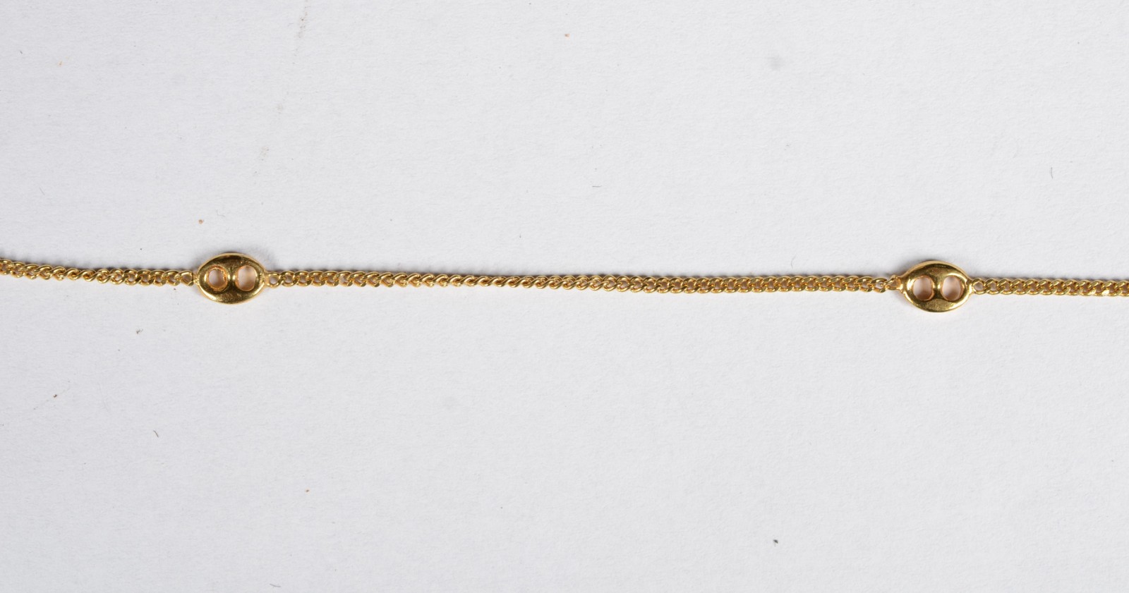 Colar de ouro 18 k. (Por motivos de segurança a peça não se encontra... - foto 5 de 9