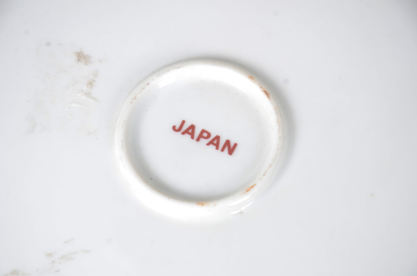 Par de medalhões de porcelana Japonesa decoradas ao gosto Imari. - foto 7 de 8