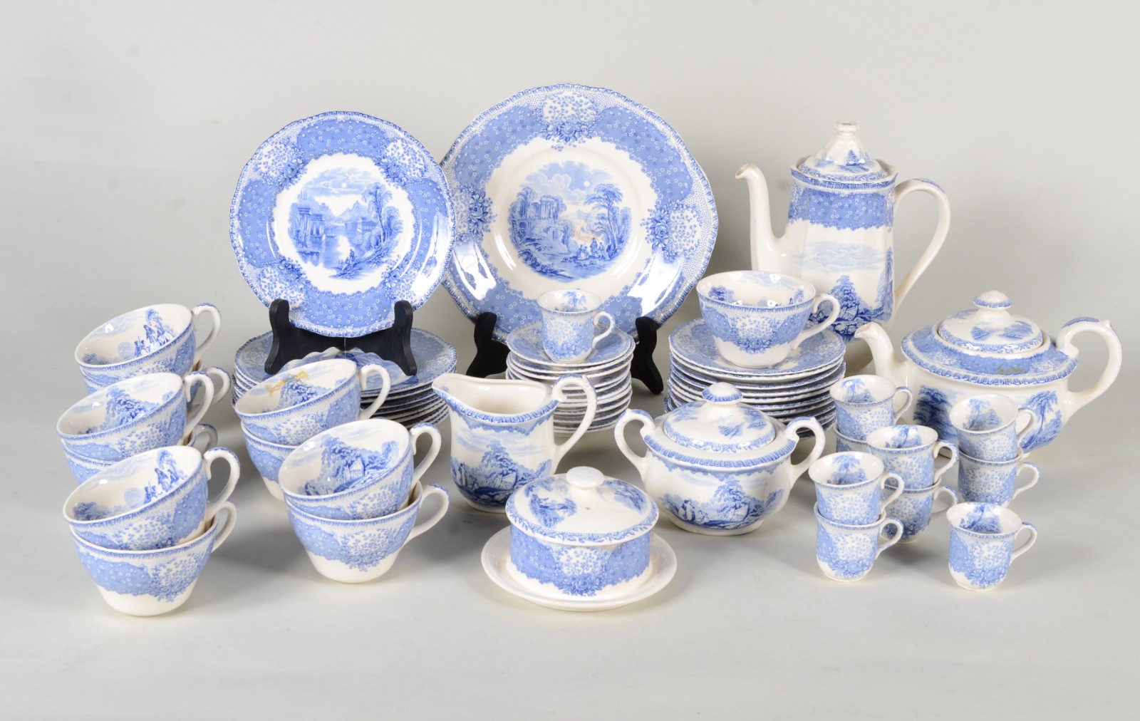 Royal Doulton (1815) - foto 1 de 11