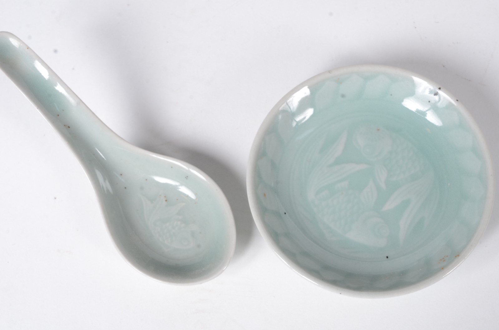 Sete peças de porcelana verde Celadon, sendo: potiche, solifleur... - foto 5 de 9
