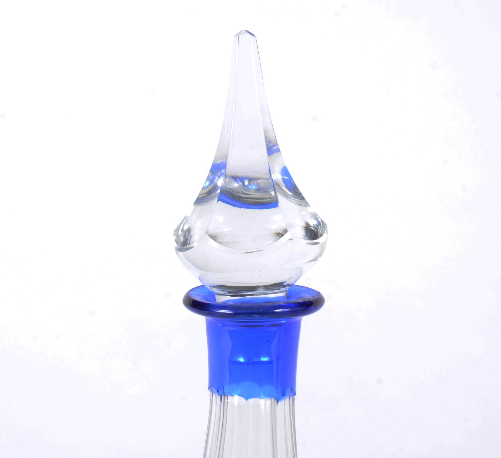 Garrafa de cristal doublé azul lapidada. - foto 3 de 8