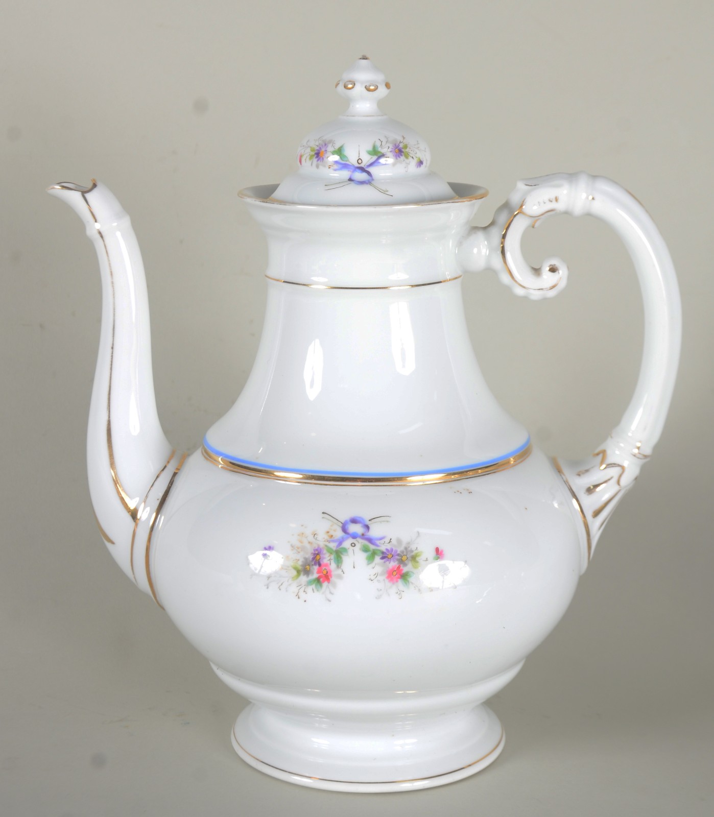 Serviço para chá de porcelana francesa Velho Paris, na cor branca com... - foto 7 de 9