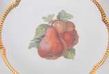 Krautheim selb Bavaria,  - Conjunto com doze pratos para sobremesa de porcelana alemã da Bavaria, "Krauthein", decorados com frutas em policromia, bordas recortadas e com realce