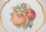 Krautheim selb Bavaria,  - Conjunto com doze pratos para sobremesa de porcelana alemã da Bavaria, "Krauthein", decorados com frutas em policromia, bordas recortadas e com realce