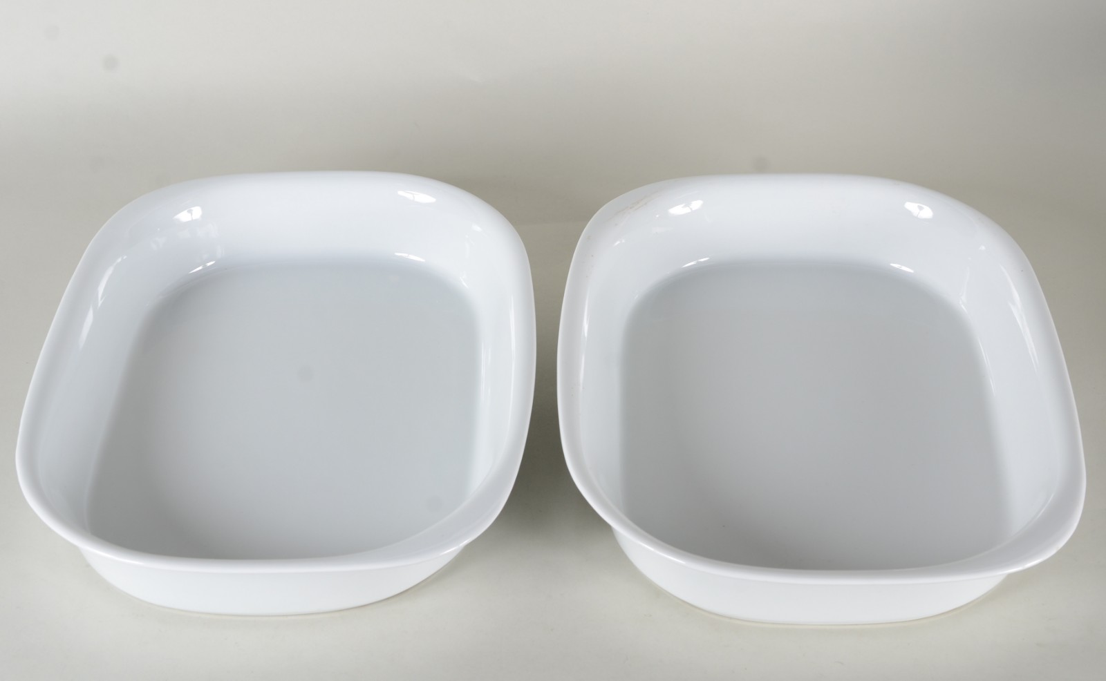 Par de refratários de porcelana branca Germer. - foto 3 de 6