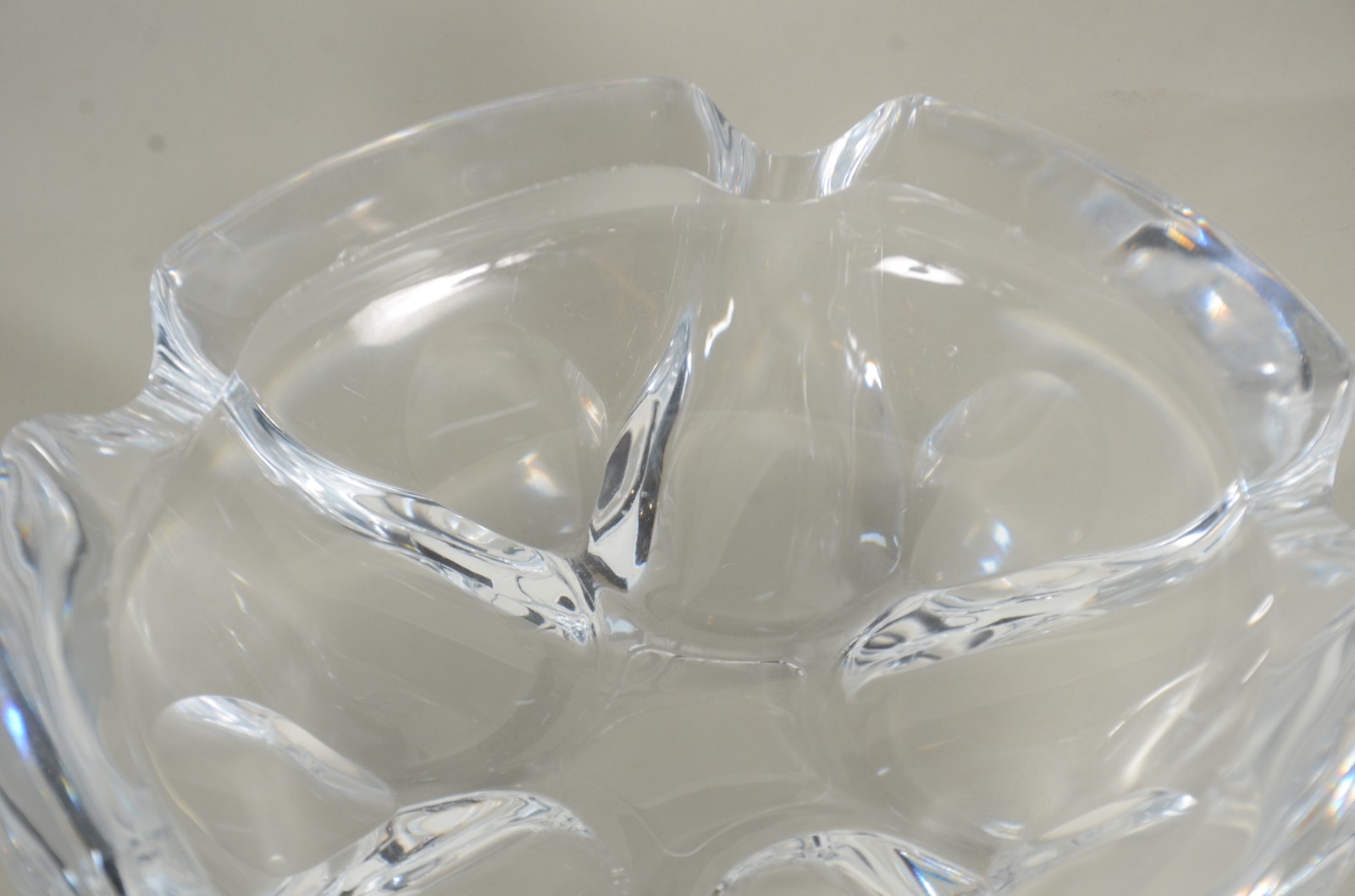 Seis cinzeiros diversos de cristal/vidro. - foto 7 de 11