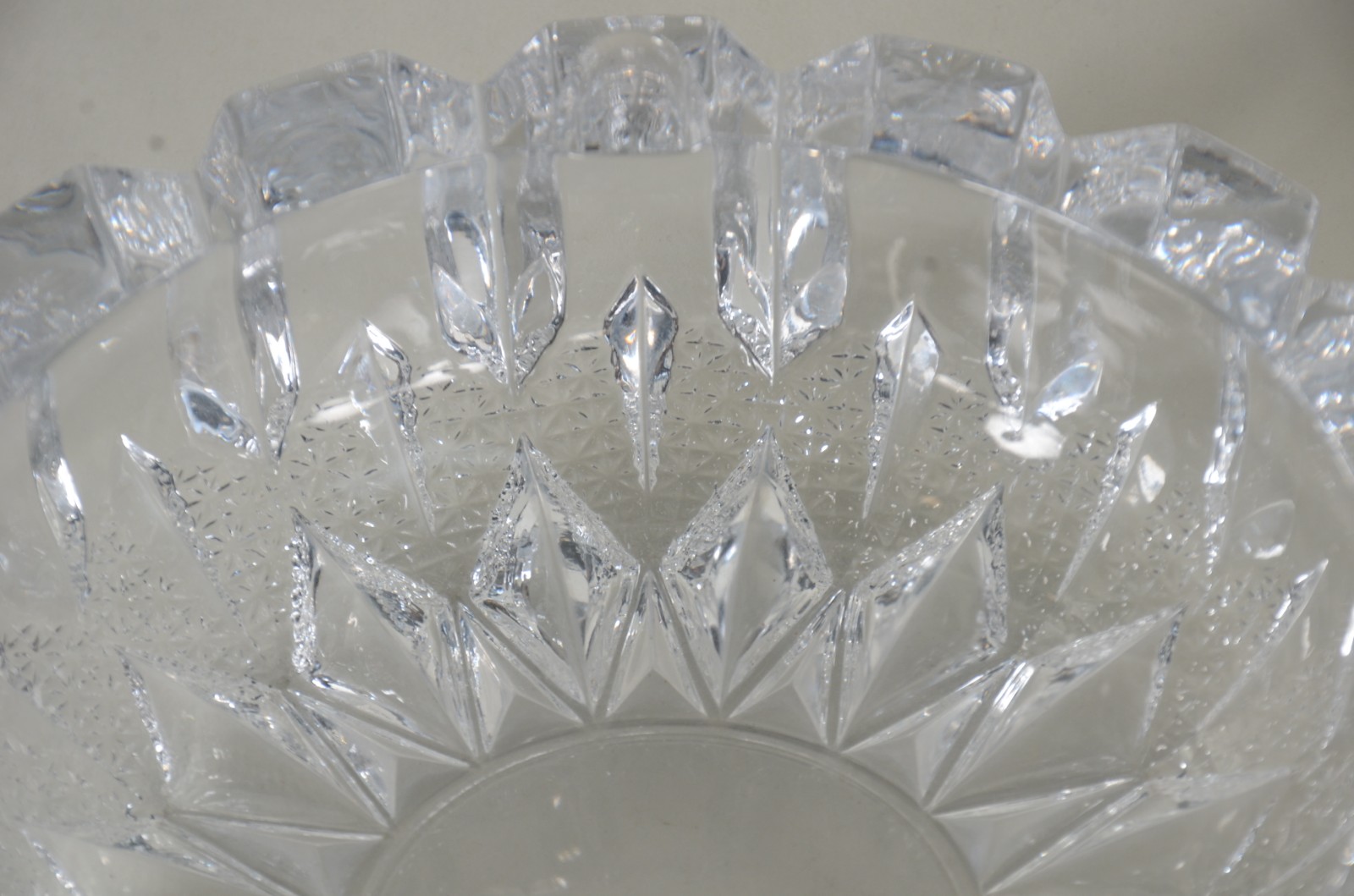 Seis cinzeiros diversos de cristal/vidro. - foto 9 de 11