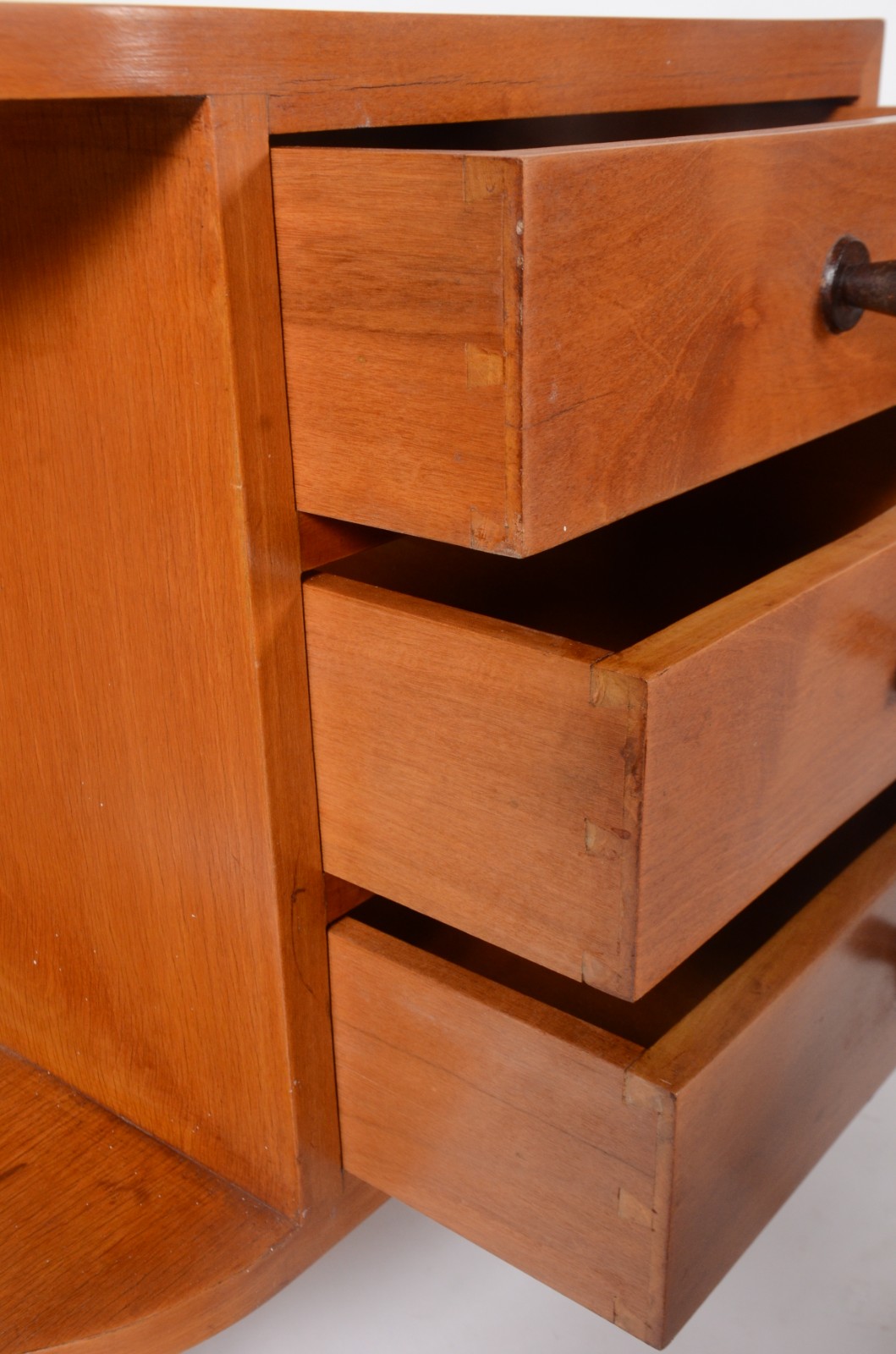 Conjunto para quarto, composto de cama de casal de madeira clara... - foto 3 de 11