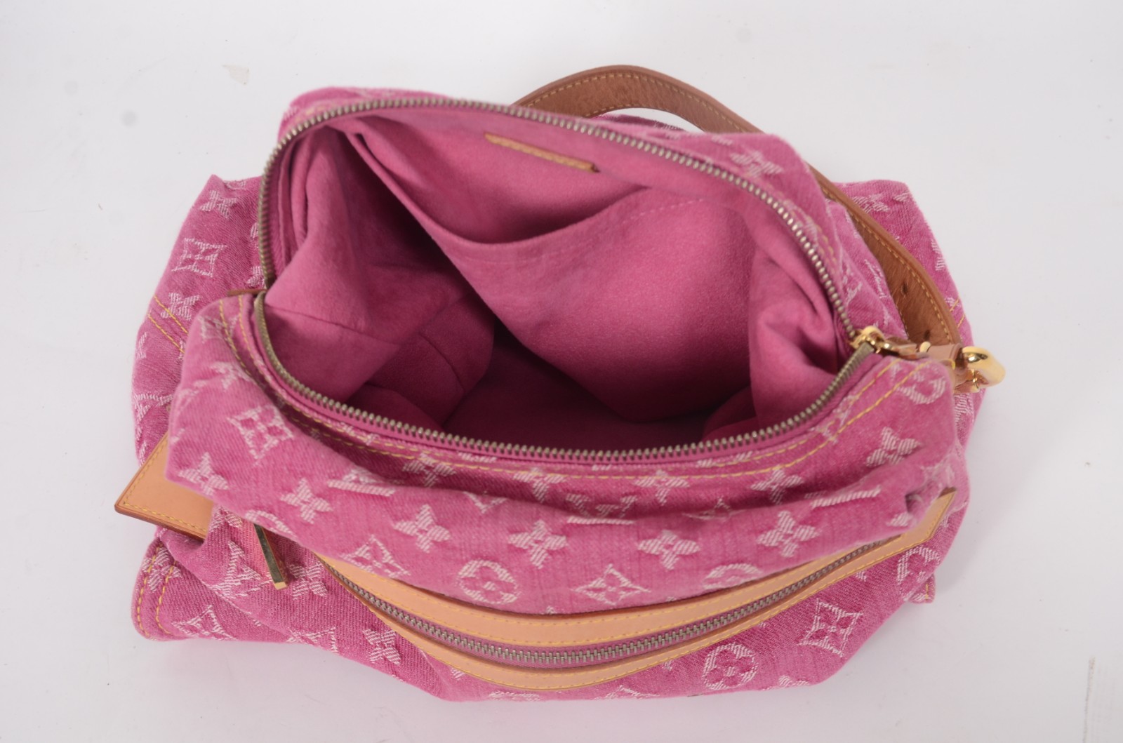 Louis Vuitton (1854), Monogram denim shoulder Baggy pink - foto 5 de 10