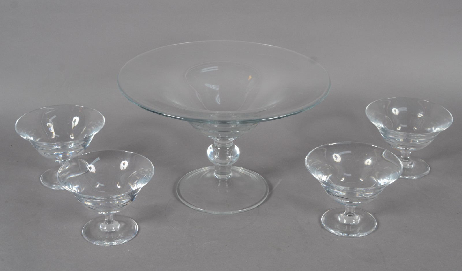Fruteira com 4 taças de cristal português. Marcado na base. - foto 2 de 7