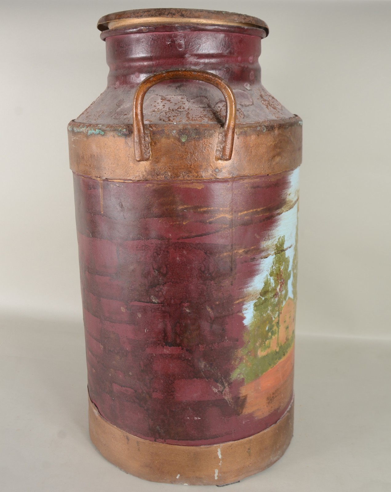 Antigo galão de metal, capacidade 50 L, para transportar leite... - foto 3 de 10