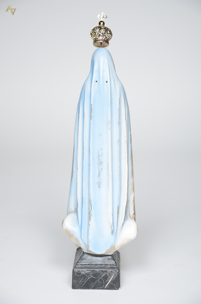 NOSSA SENHORA - Imagem de porcelana com caixa de música. Altura 38 cm. - foto 2 de 4