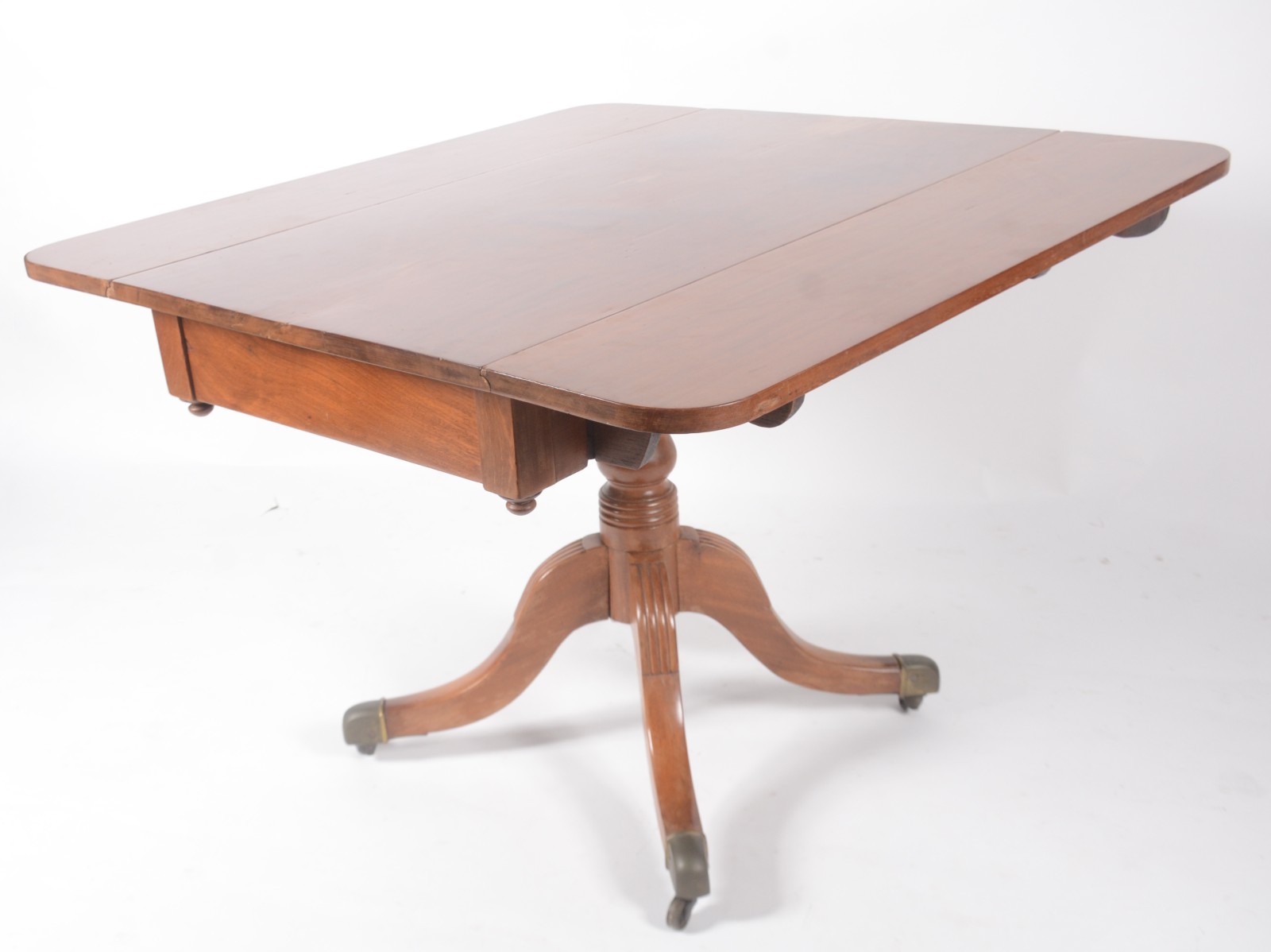 Mesa auxiliar de madeira nobre, estilo ingles, tampo retangular com... - foto 3 de 9