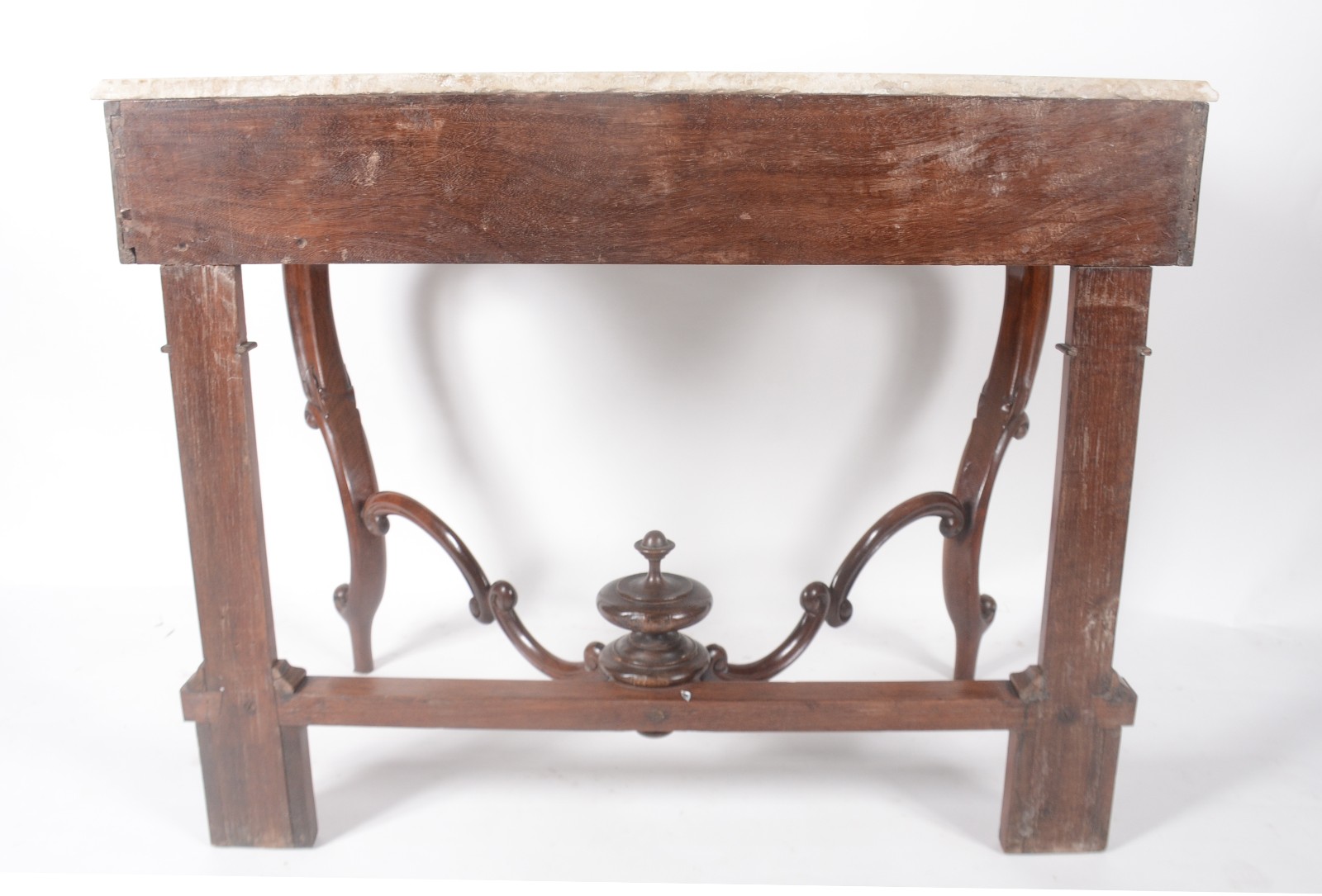 Mesa aparador de madeira nobre, estilo Beranger, saia recortada com... - foto 8 de 8