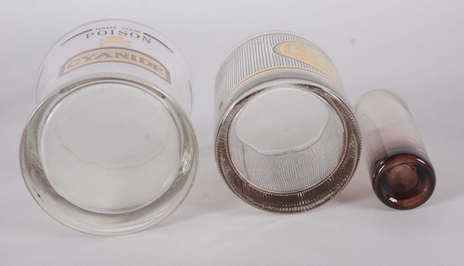 Diversas peças de vidro, sendo: Seis copos para whisky e 6 copos... - foto 6 de 6
