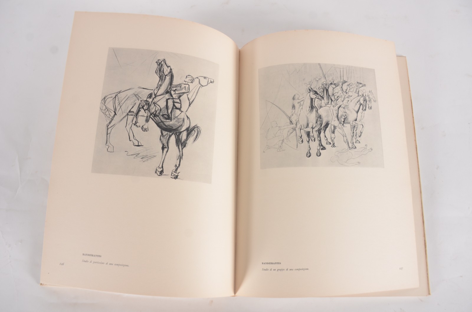 "DESIGNI DI PORTINARI". Edição italiana de 1956, N 596 de 1956... - foto 7 de 11