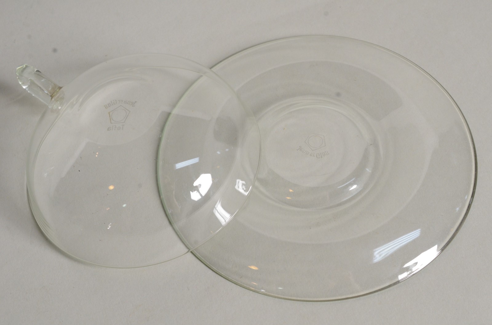 Conjunto para chá de vidro alemão, Jena glass, composto de: 4 xícaras... - foto 4 de 7