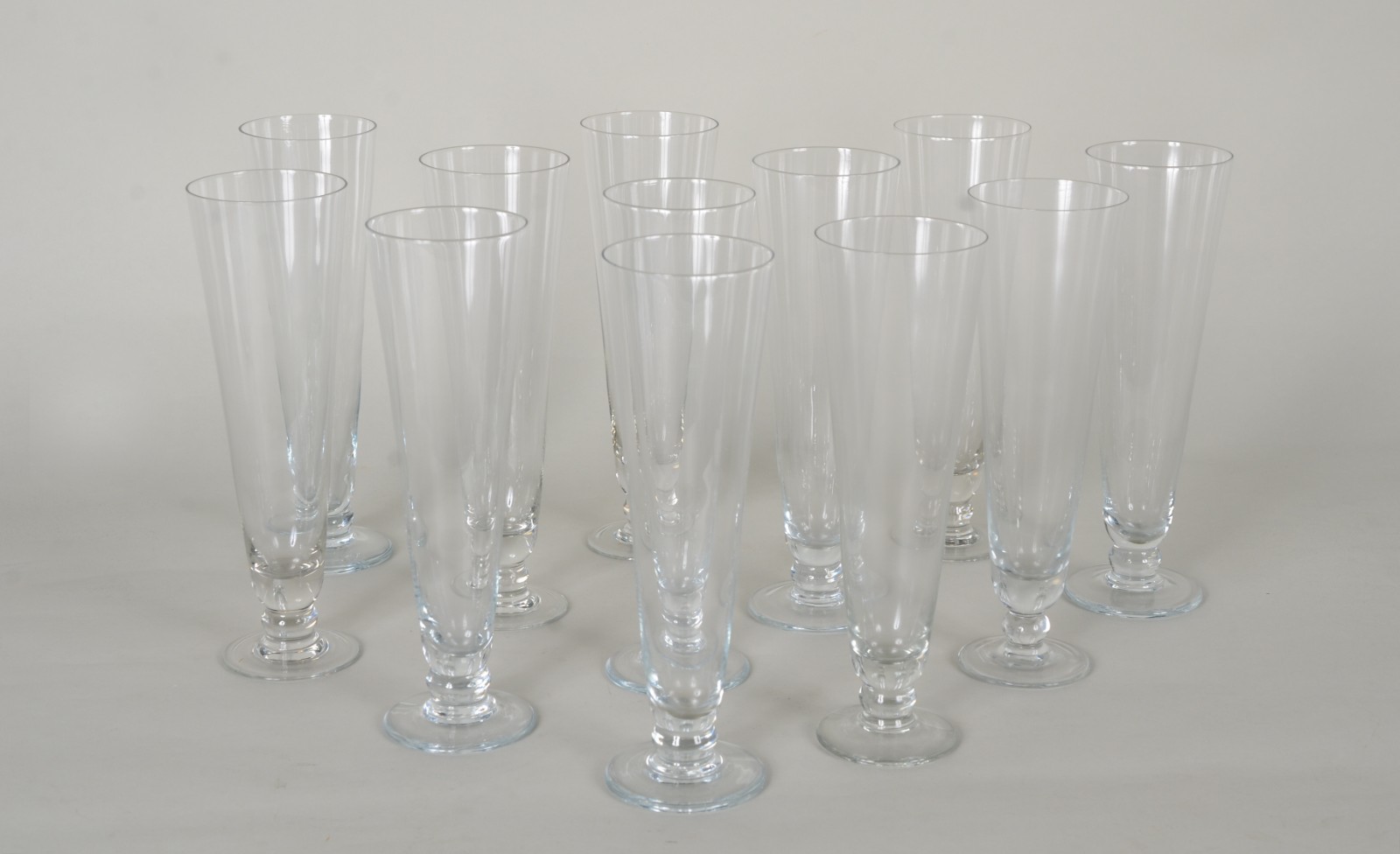 Doze tulipas demi cristal para cerveja. - foto 1 de 6