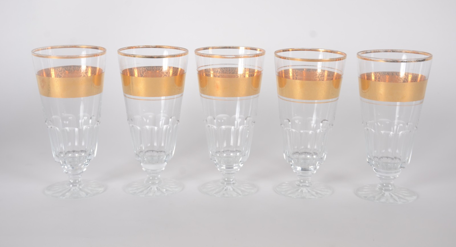 Conjunto com jarra para refresco e 5 copos de cristal com detalhes... - foto 2 de 7