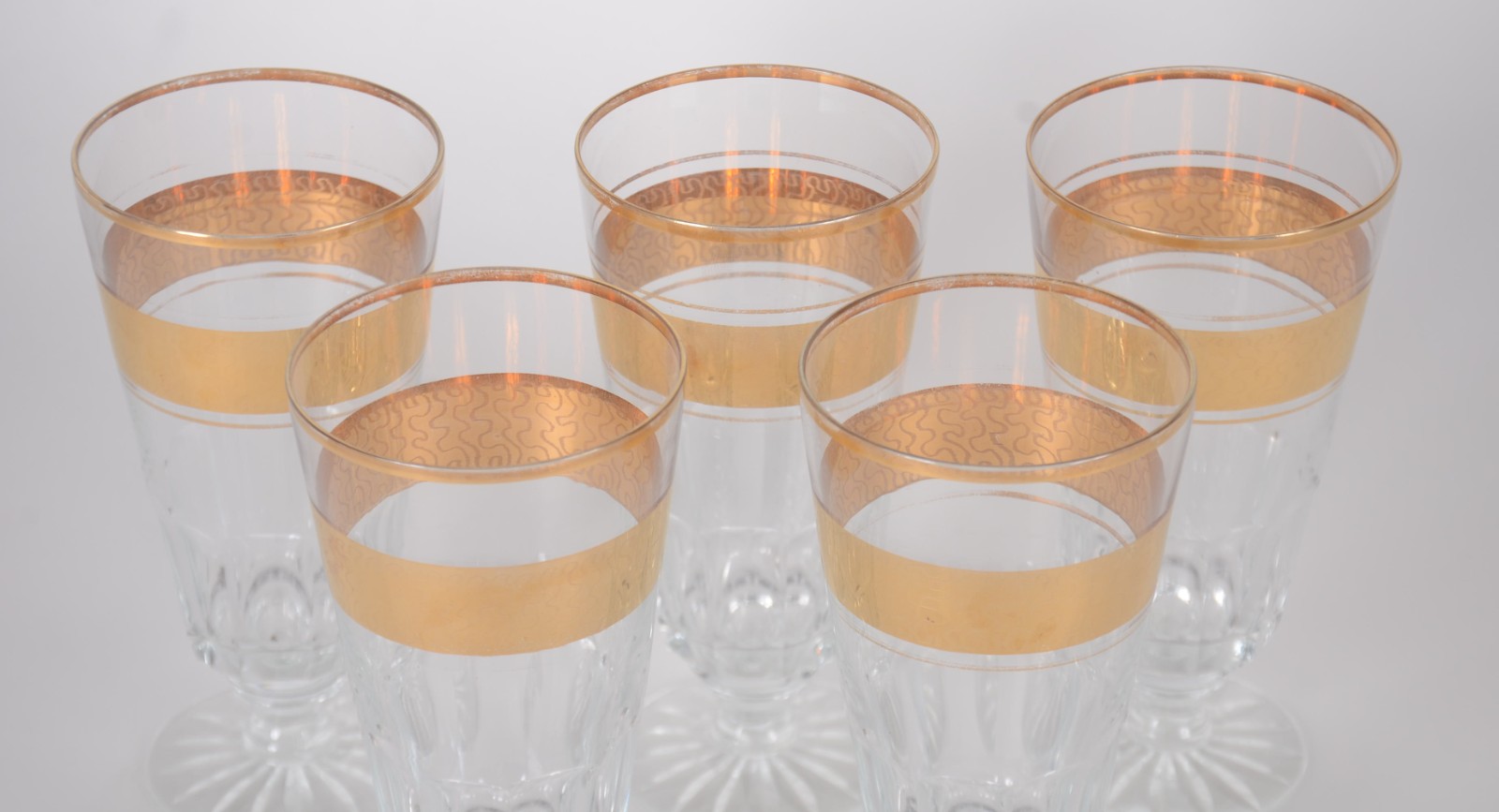 Conjunto com jarra para refresco e 5 copos de cristal com detalhes... - foto 3 de 7