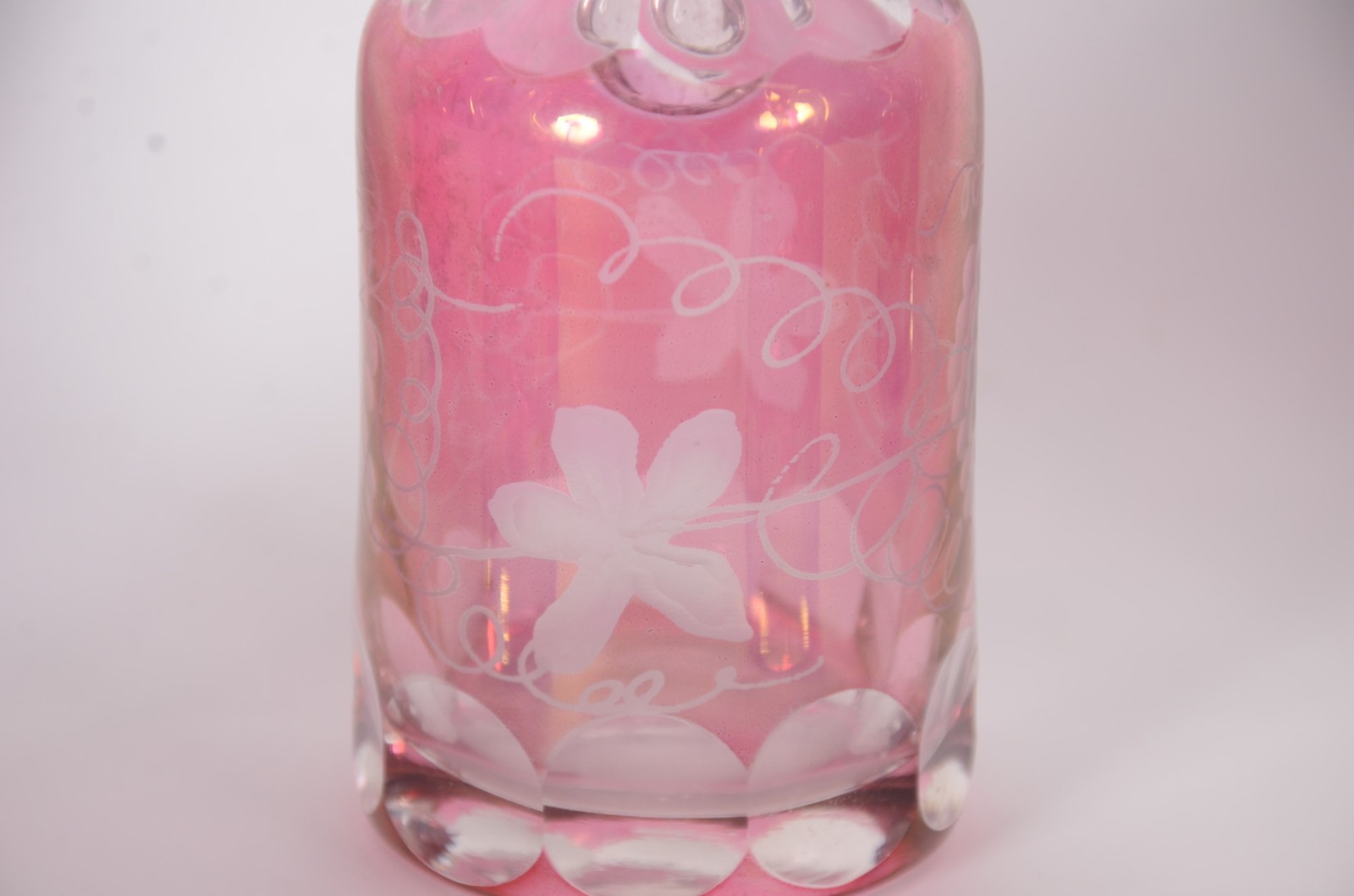 Cinco galhetas em demi cristal na cor doublé rosa, decorados com... - foto 5 de 8