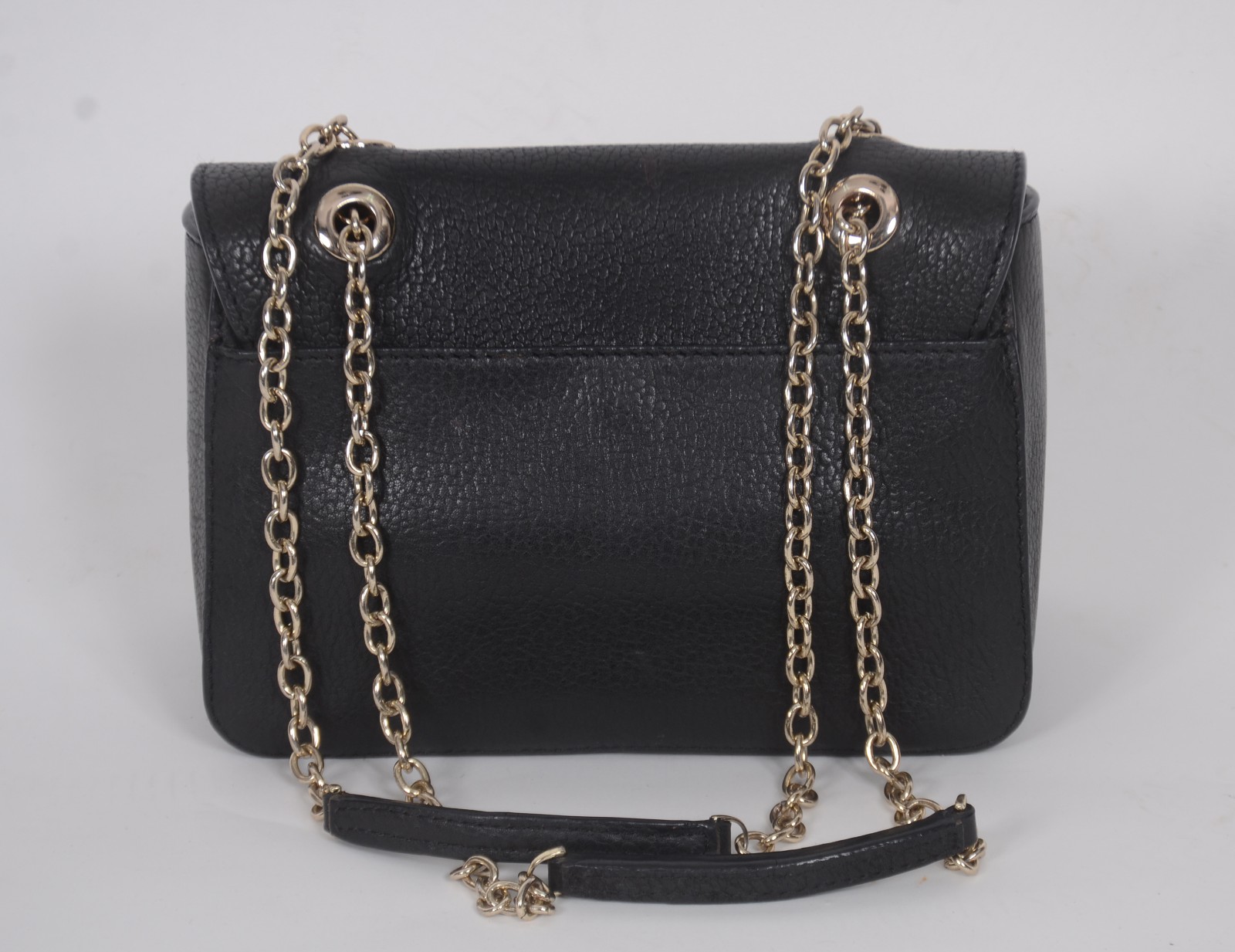 Elegante bolsa feminina em couro com corrente dourada. - foto 5 de 10