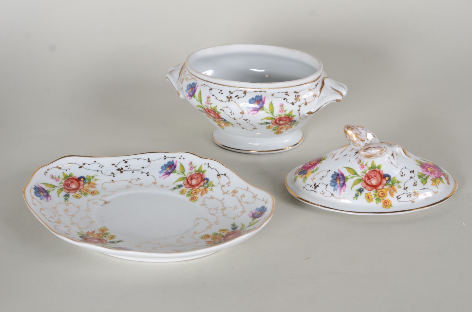 Mini sopeira com presentoir de porcelana portuguesa "Ilhavo", branca... - foto 4 de 8