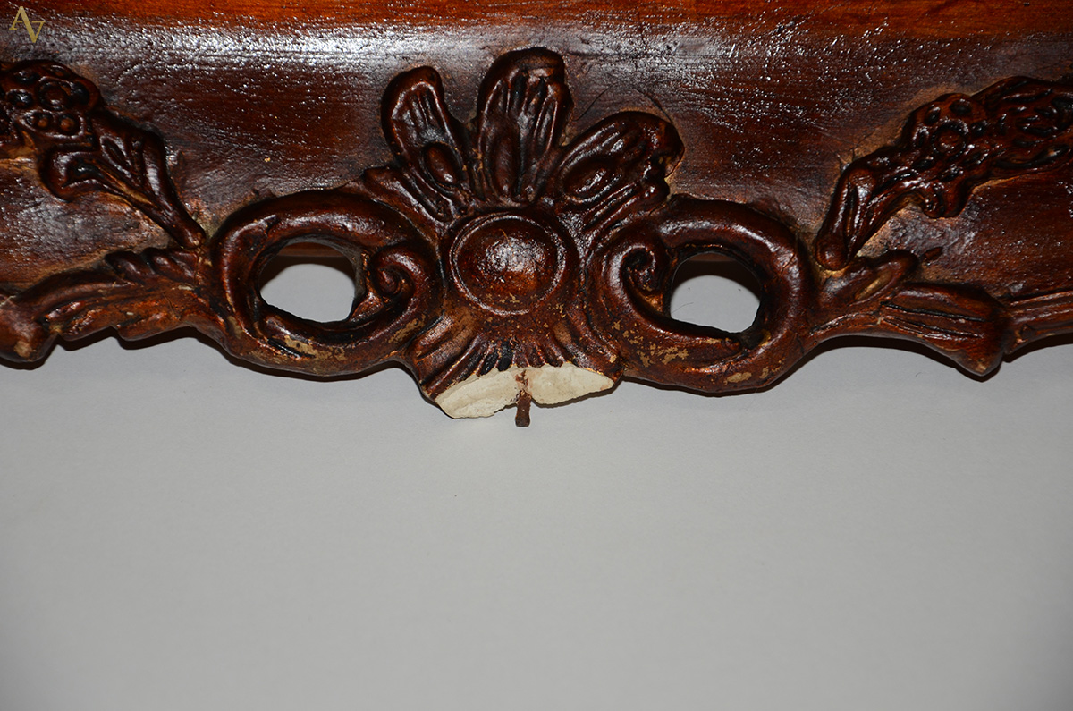 R. NATALY - Fundo de quintal - ost - 50 x 70 (moldura com partes... - foto 4 de 4