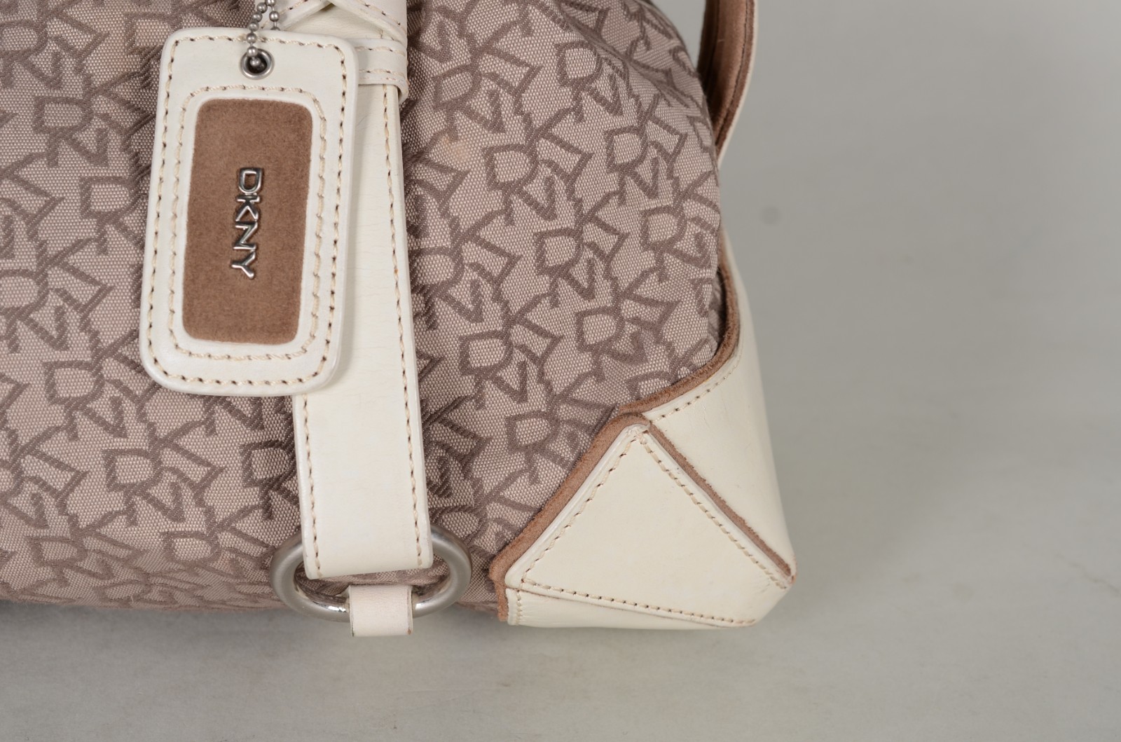 Bolsa feminina. - foto 5 de 11