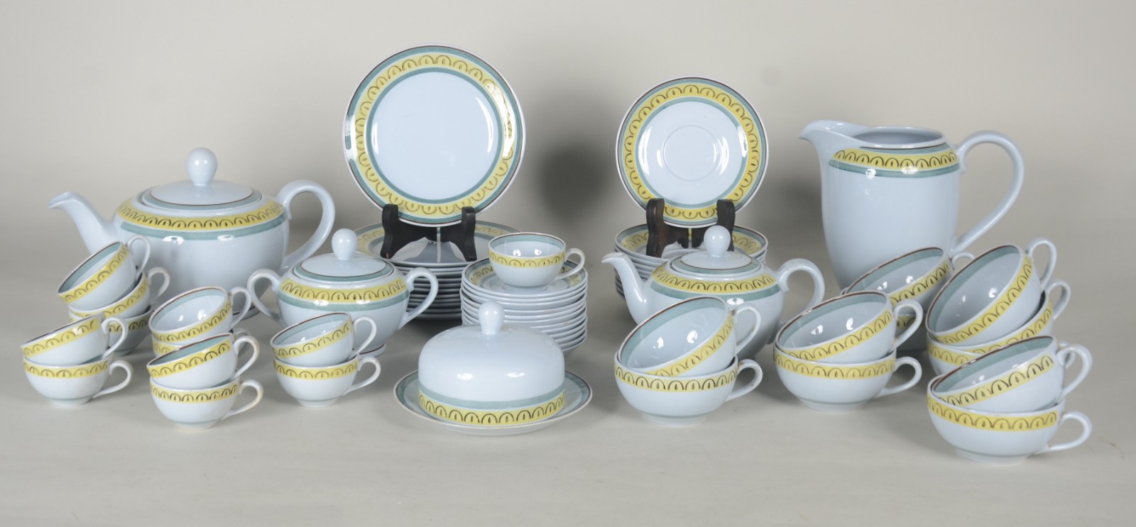 Serviço de chá e café de porcelana Finlandesa - CROWNBAND - ARABIA... - foto 1 de 11