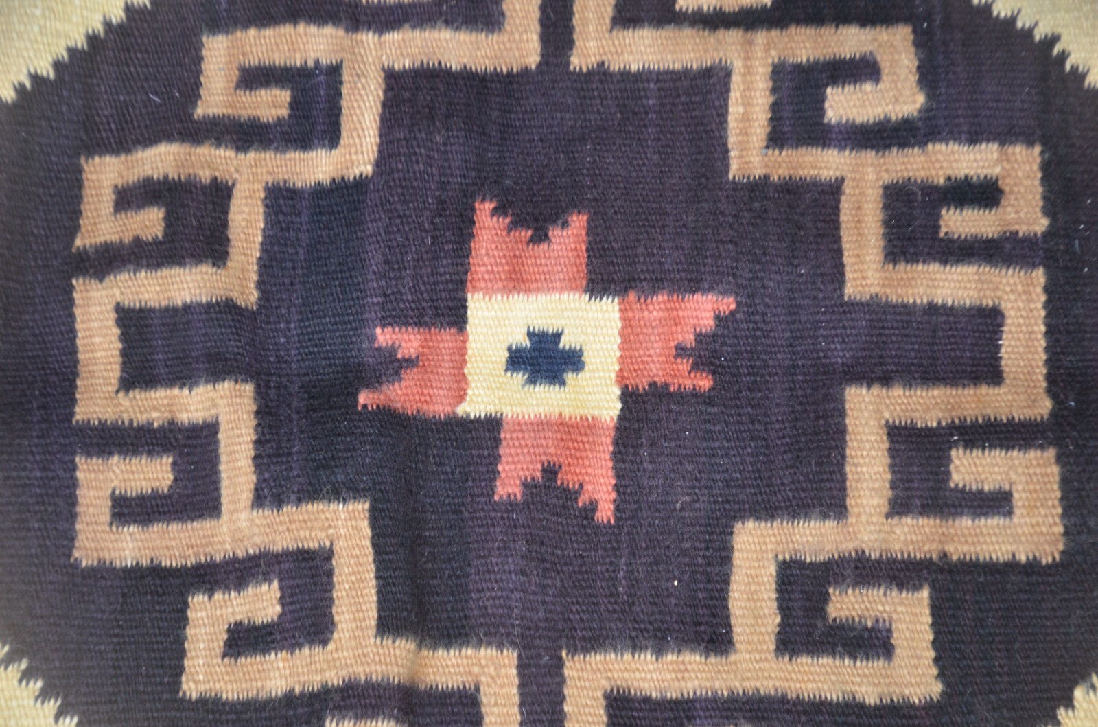 Tapete nacional desenho Kilim. - foto 3 de 11