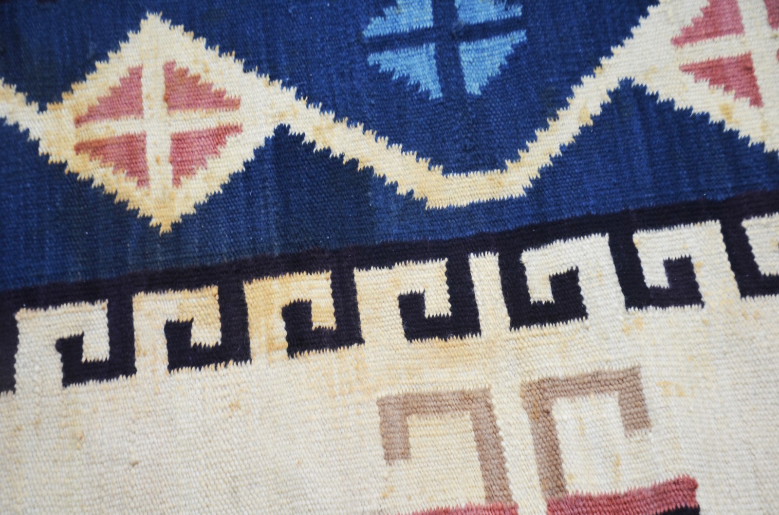 Tapete nacional desenho Kilim. - foto 9 de 11