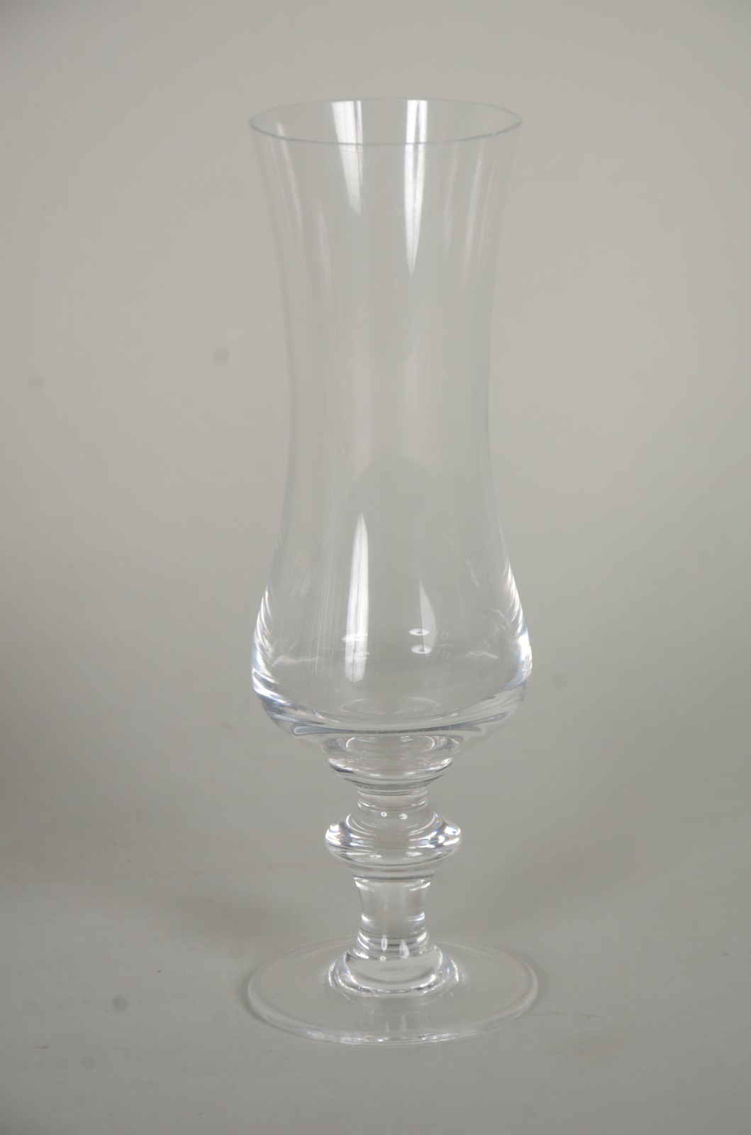Onze flutes de cristal. - foto 3 de 8