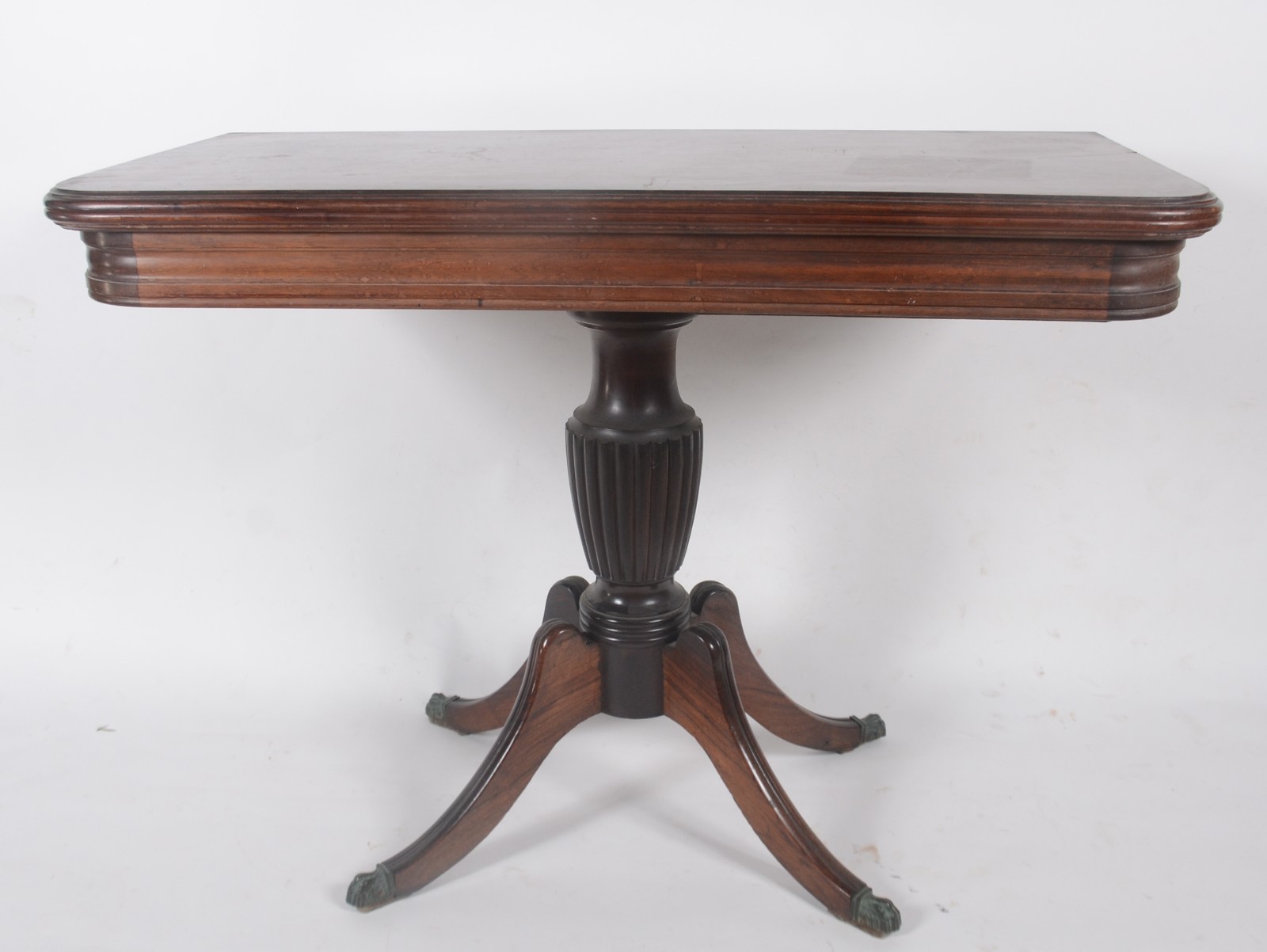 Mesa/console de jacarandá, tampo dobrável, apoio em coluna central... - foto 3 de 10