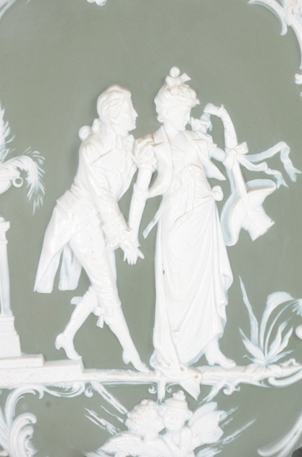 Quatro peças diversas de porcelana inglesa Wedgwood, sendo: placa... - foto 3 de 11