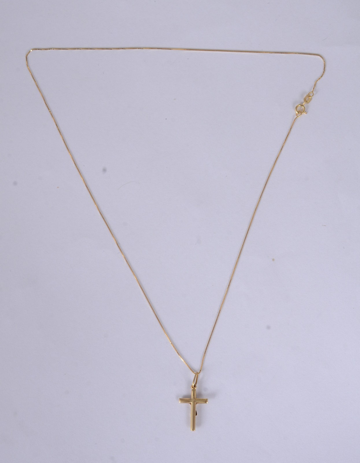 Colar de ouro amarelo 18 k., contraste 750mls com crucifixo. (Por... - foto 5 de 7